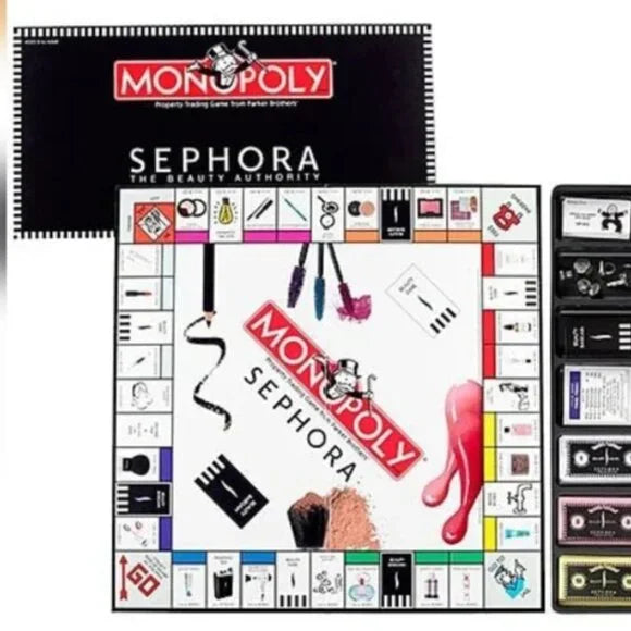 Monopoly: Sephora Edition (Used) Scratches and edge wear on box, pieces and parts in great condition