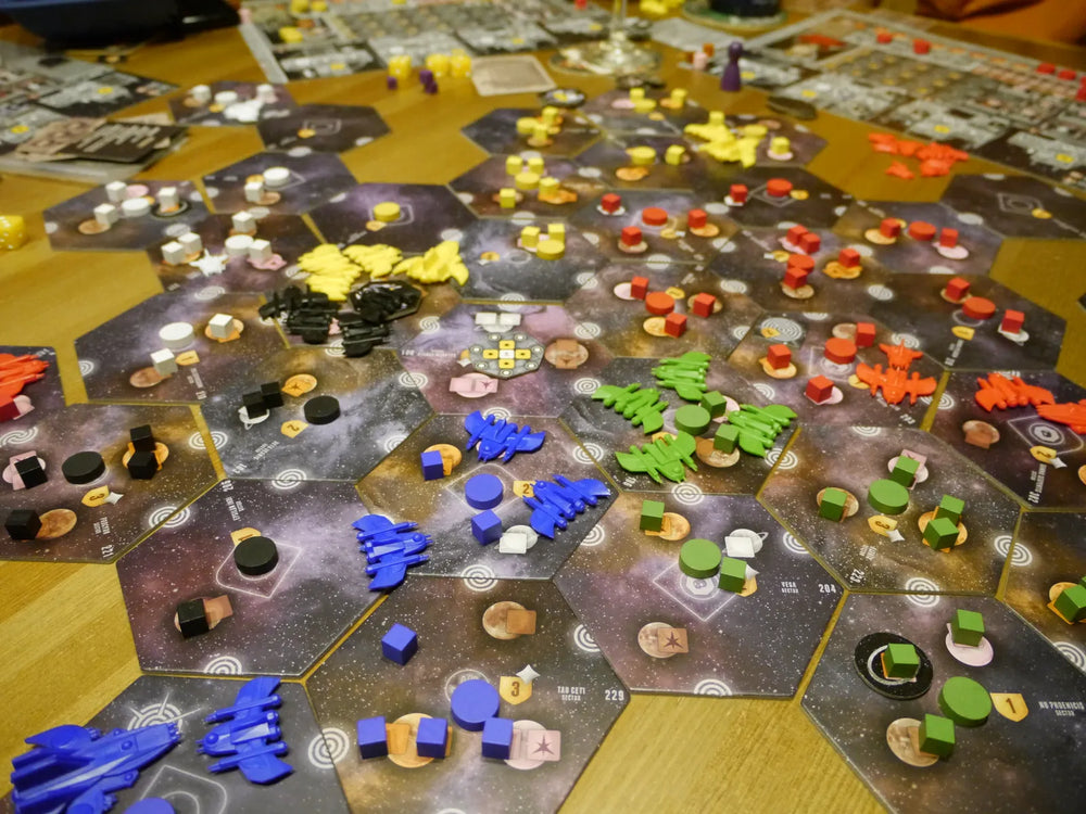 Eclipse: New Dawn for the Galaxy (USED, significant box wear)