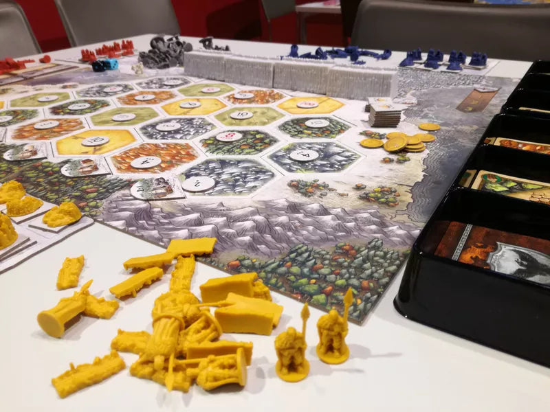 A Game of Thrones: Catan: Brotherhood of the Watch - Preowned