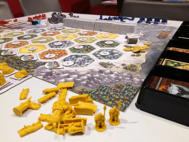 A Game of Thrones: Catan: Brotherhood of the Watch - Preowned